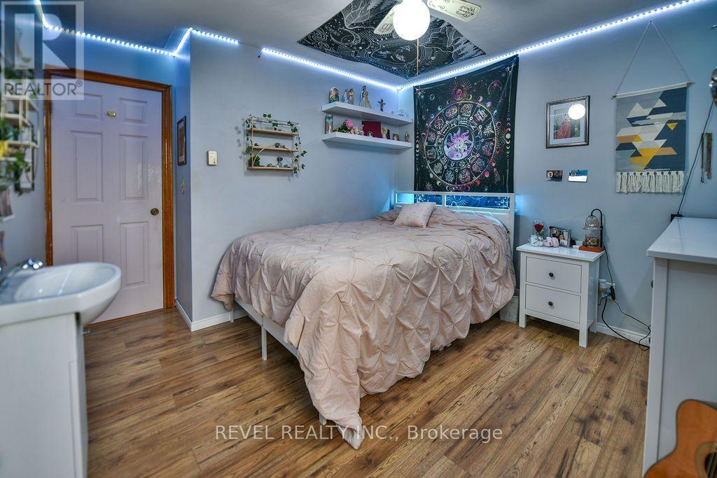 777 AIRPORT ROAD - 26