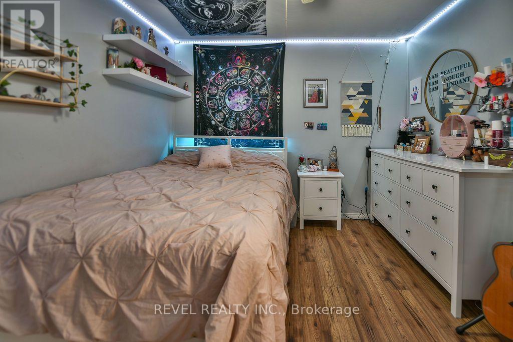 777 AIRPORT ROAD - 27