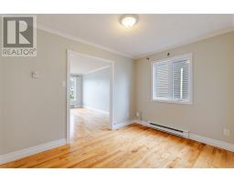 4 McGrath Crescent thumbnail 13