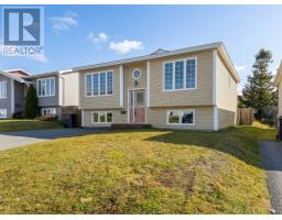 4 McGrath Crescent thumbnail 2