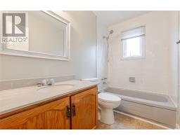 4 McGrath Crescent thumbnail 22