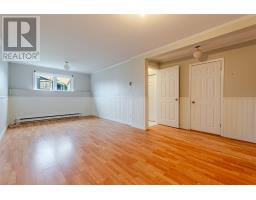 4 McGrath Crescent thumbnail 32
