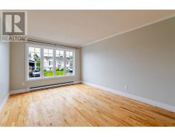 4 McGrath Crescent thumbnail 9