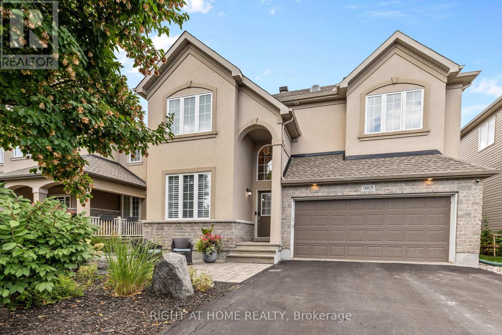 983 FIELDFAIR WAY - 2