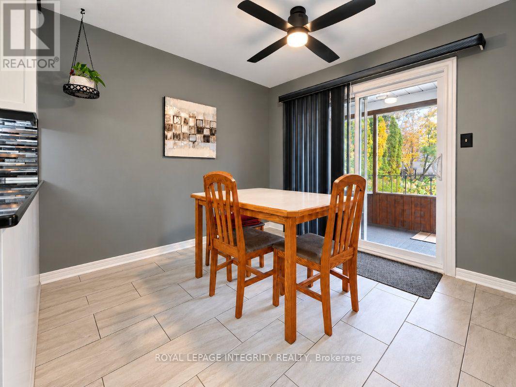 4 MARY HILL CRESCENT - 24