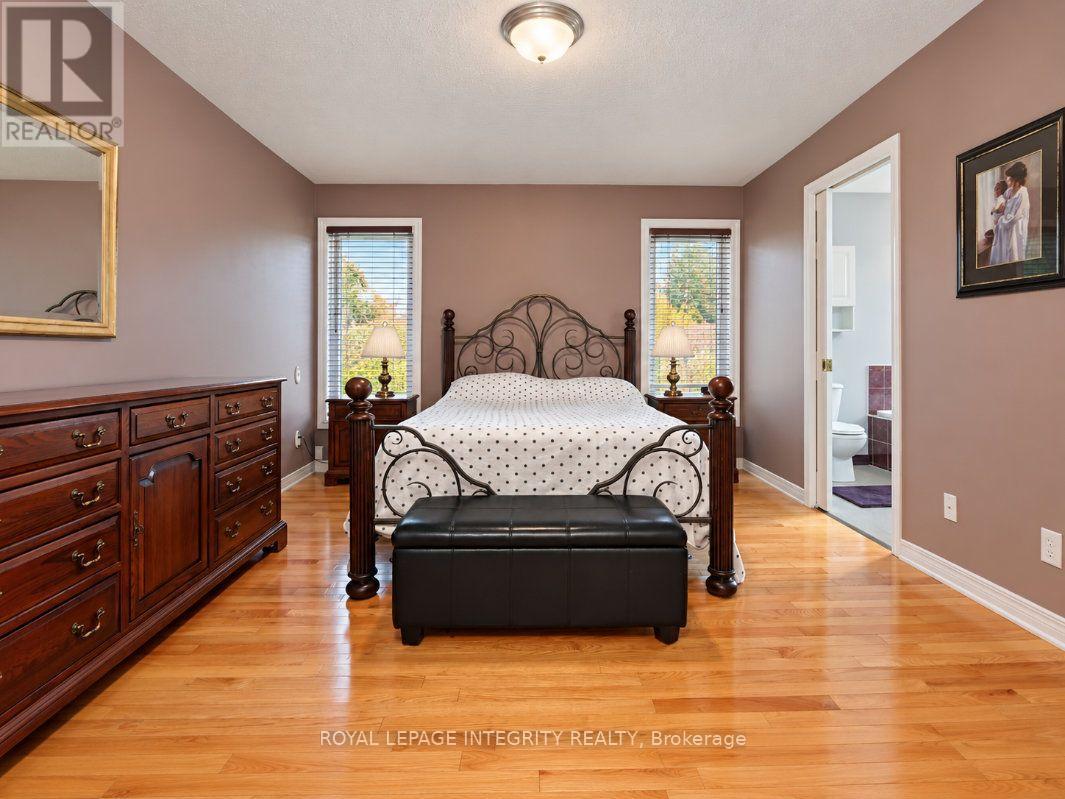4 Mary Hill Crescent — photo 27
