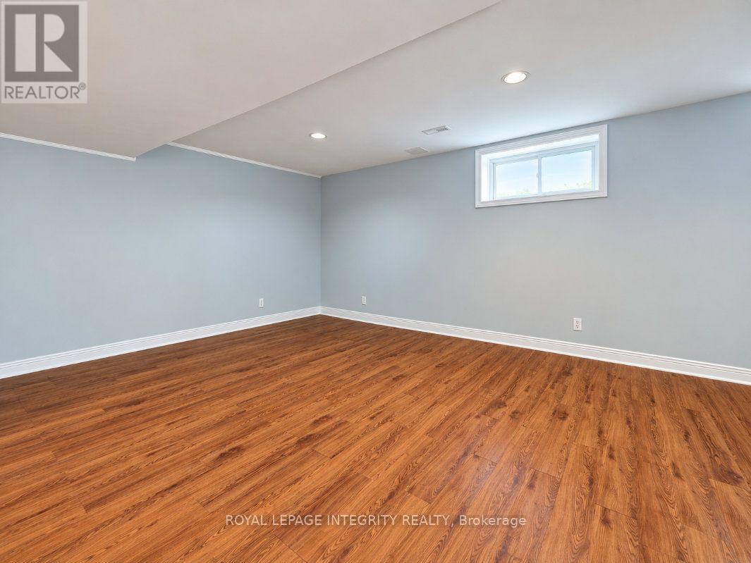 4 Mary Hill Crescent — photo 41