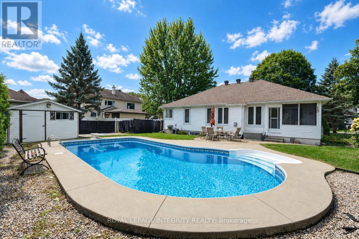 4 MARY HILL CRESCENT - 47