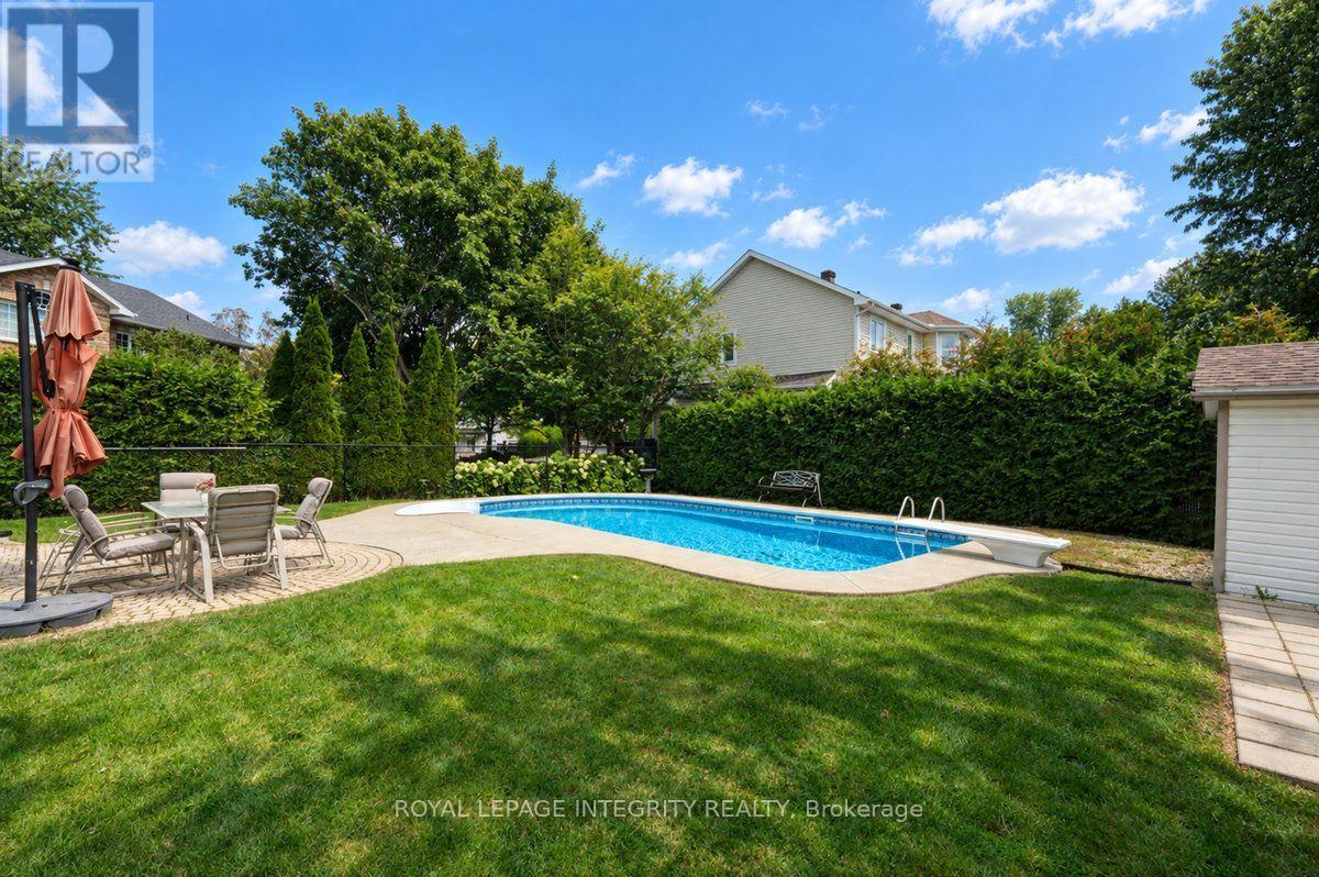 4 MARY HILL CRESCENT - 49