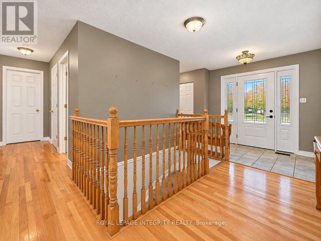 4 MARY HILL CRESCENT - 6