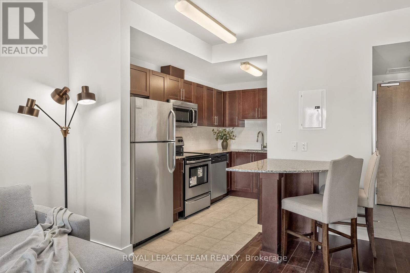 179 Metcalfe Street — photo 16