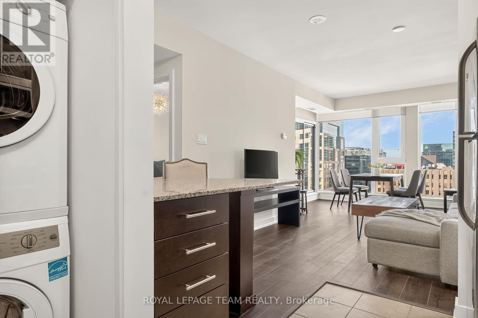 179 Metcalfe Street — photo 18