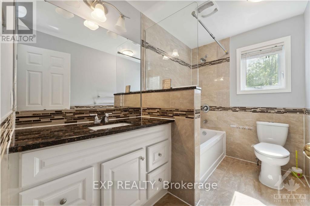 152 Twyford Street — photo 23