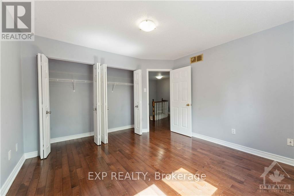 152 TWYFORD STREET - 25