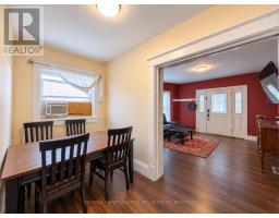 Living room - 125 Omer Avenue, Port Colborne, ON L3K3Y5 Photo 6