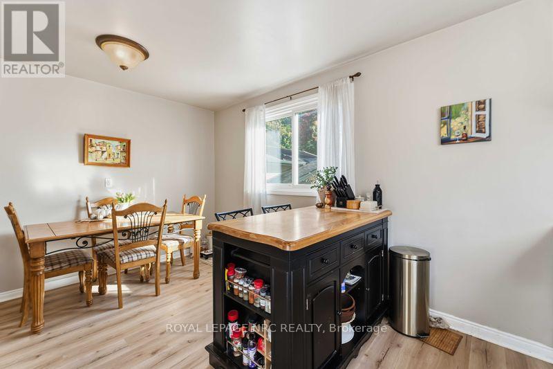 22 Jennifer Court — photo 8