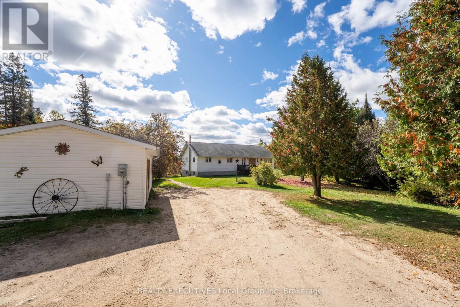 1702 SOUTH SHORE ROAD - 5