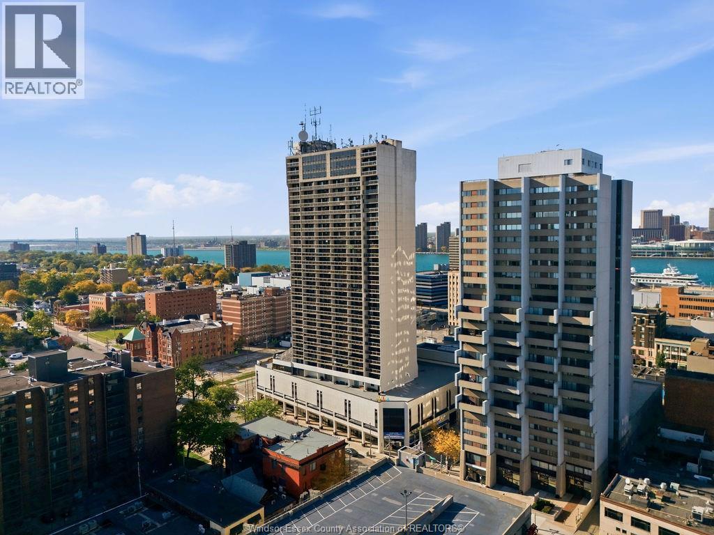 150 Park Street — photo 46
