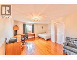 1328 Imperial Crescent, Windsor, ON N9G2T5 Photo 9