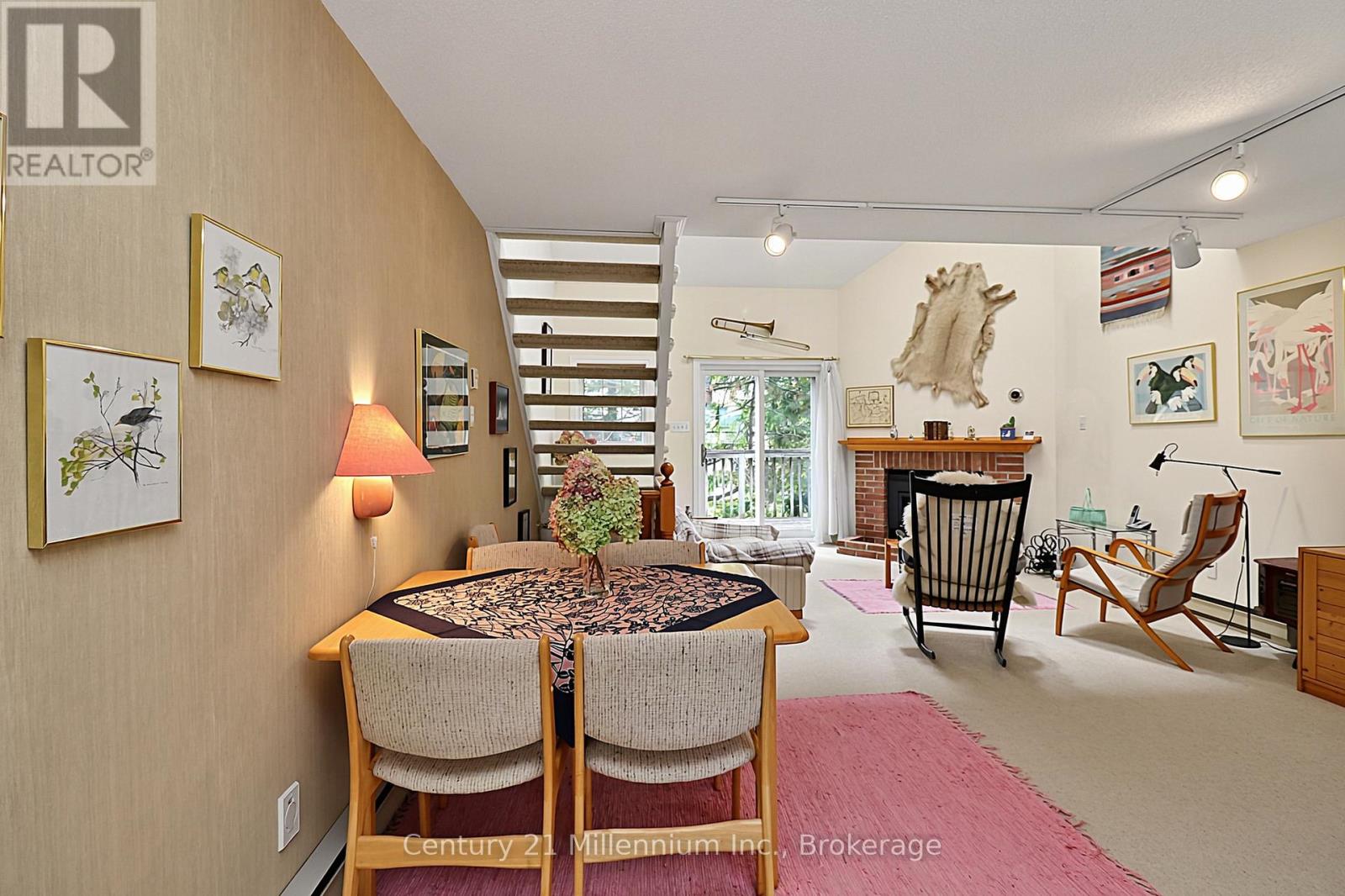 #147 150 VICTORIA STREET S - 14