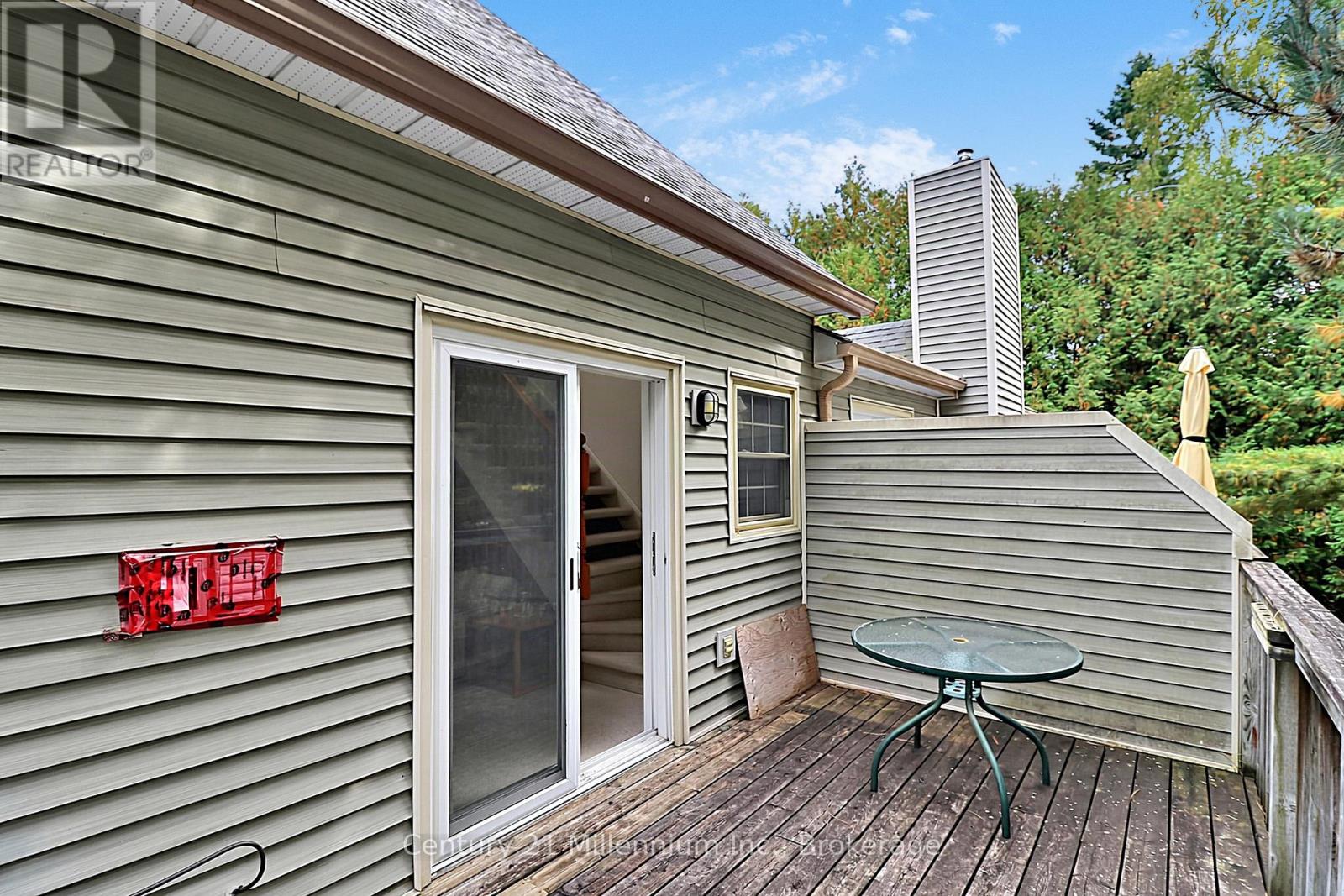 #147 150 VICTORIA STREET S - 18