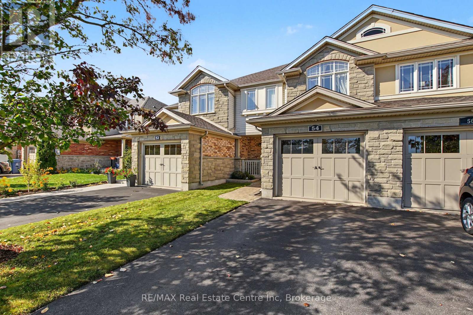 54 WILKIE CRESCENT, Guelph (Pineridge/Westminster Woods) — photo 2