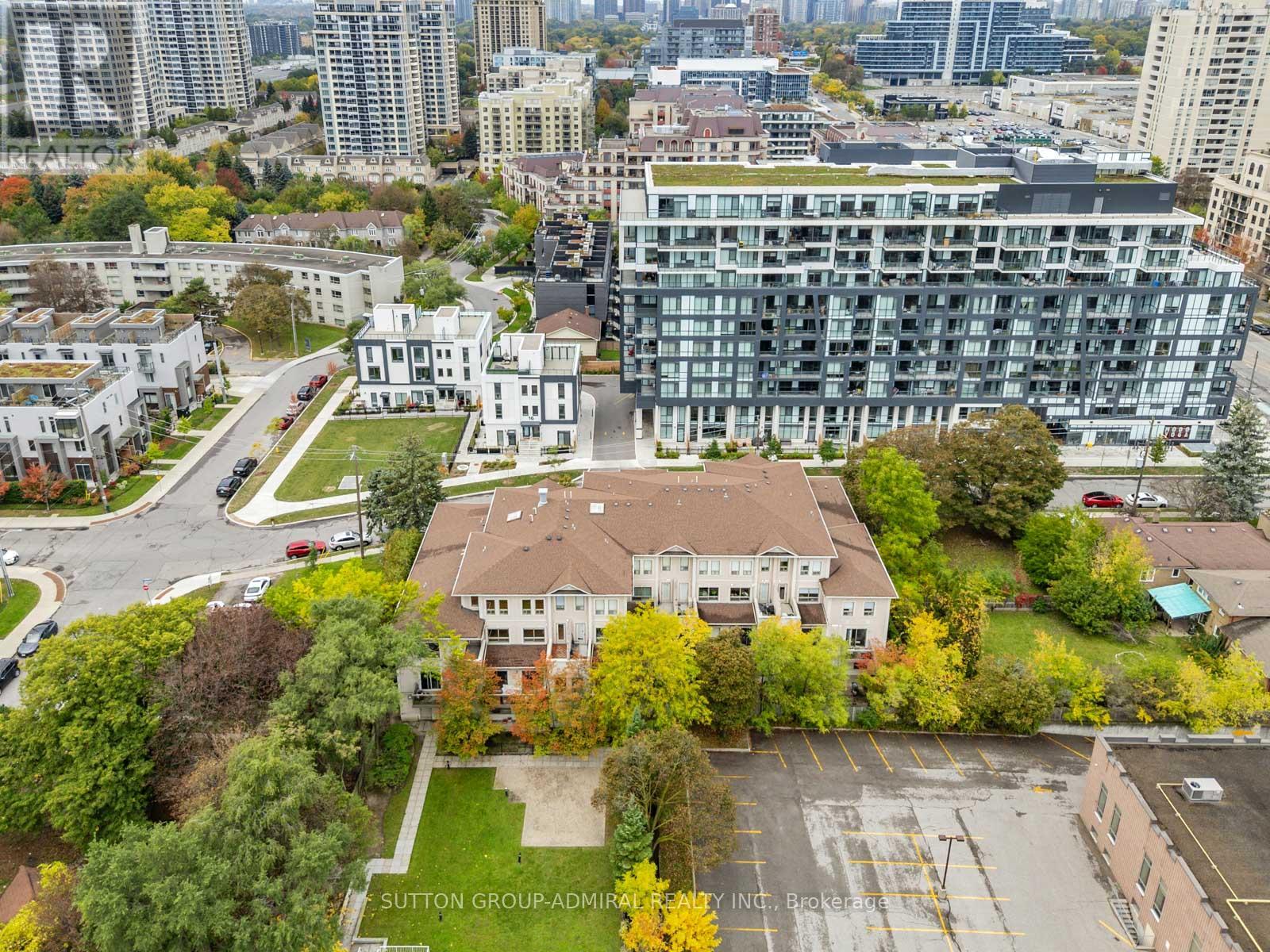 9 Greenbriar Road — photo 42
