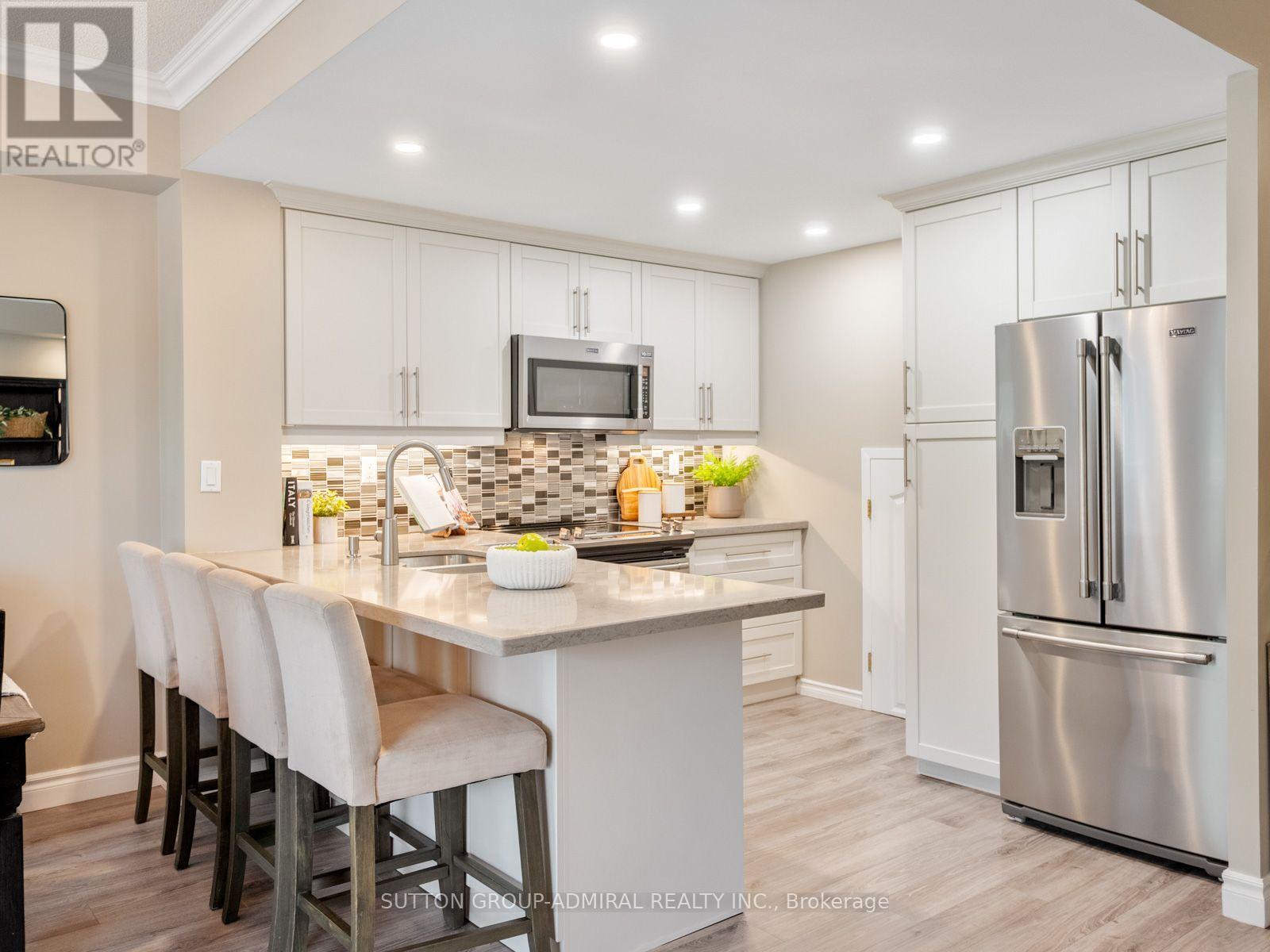 Photo of 306 - 9 GREENBRIAR ROAD