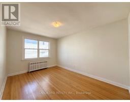2nd Fl - 82 Lanark Avenue, Toronto, ON M6E2G4 Photo 16