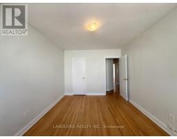 2nd Fl - 82 Lanark Avenue, Toronto, ON M6E2G4 Photo 17