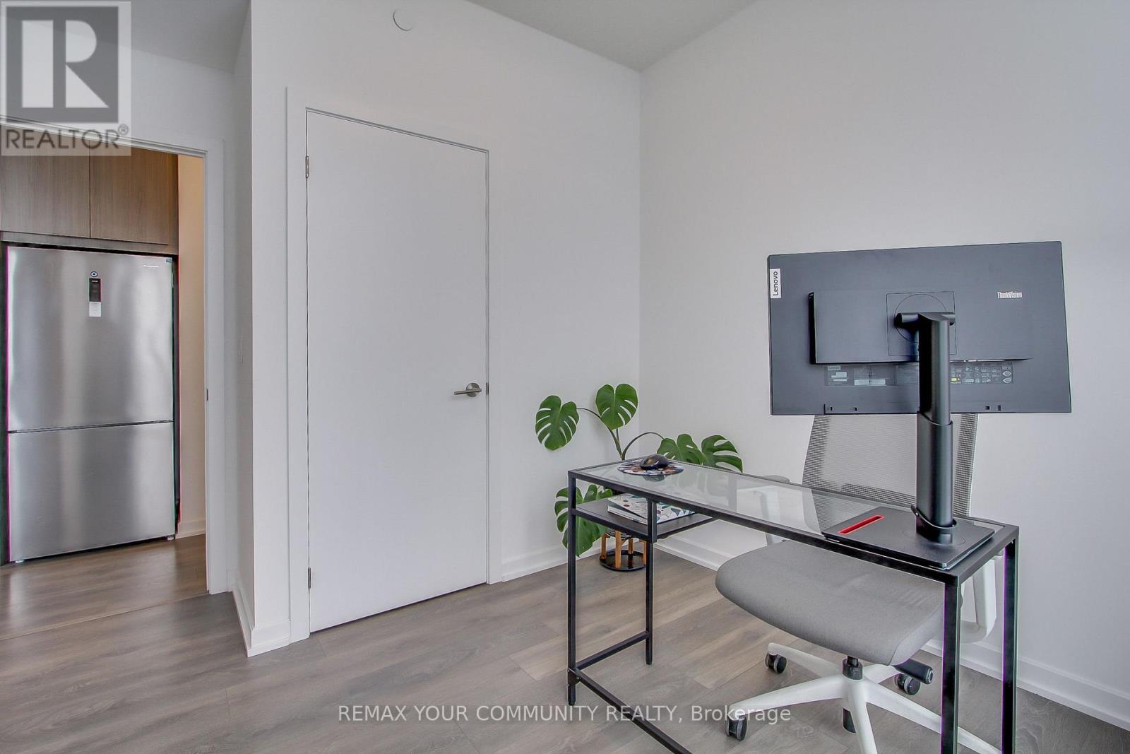 32 Forest Manor Road — photo 30