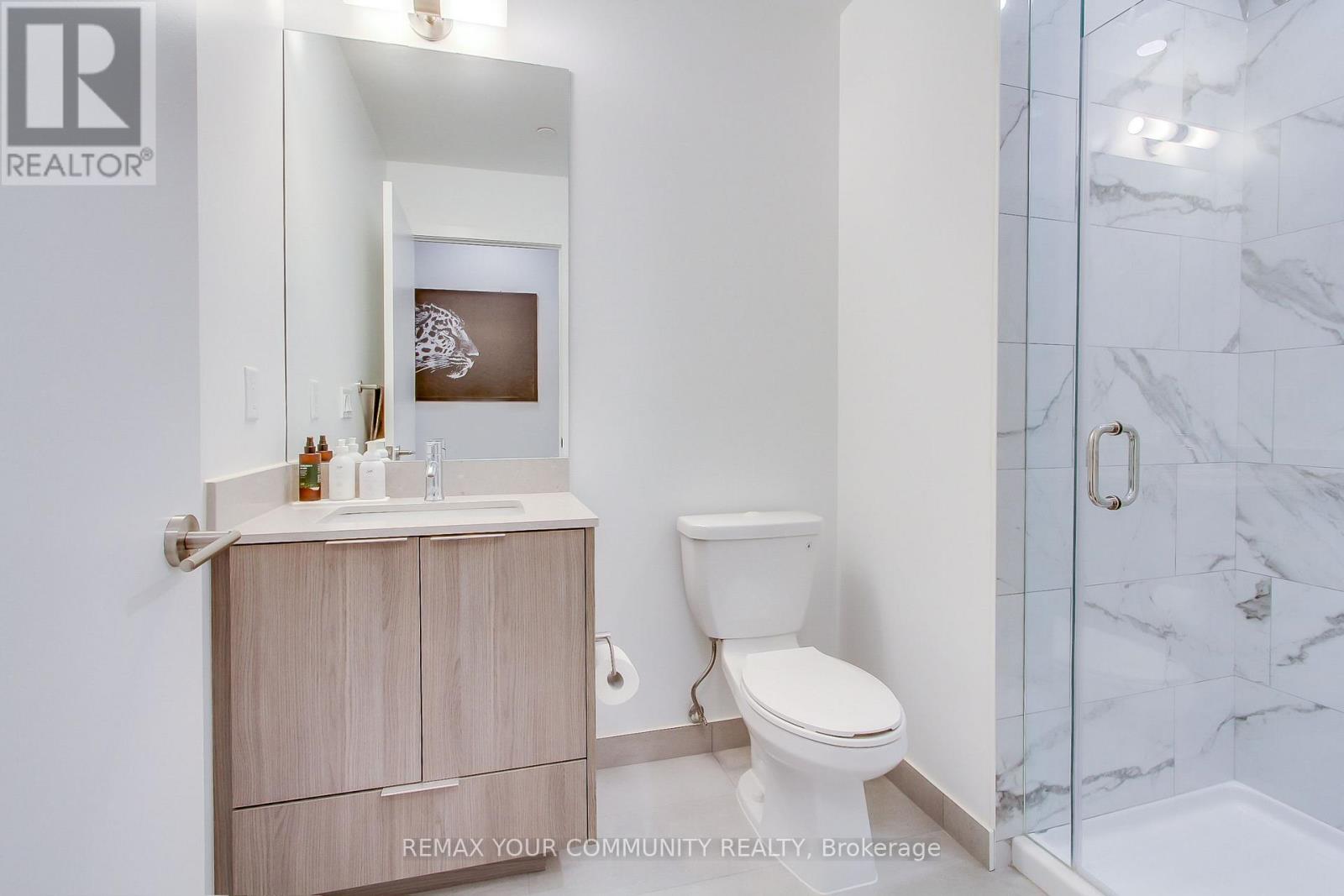 32 Forest Manor Road — photo 31