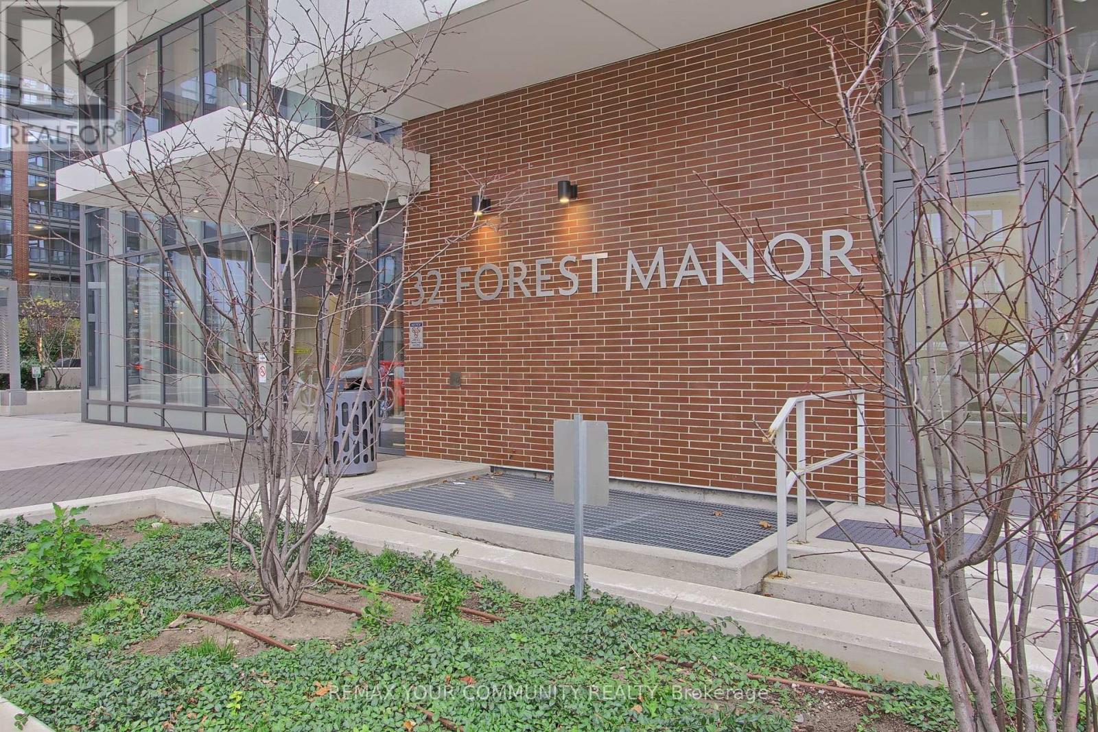 32 Forest Manor Road — photo 4