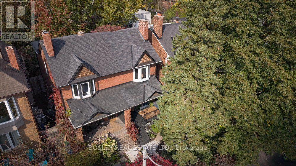 206 Ashworth Avenue, Toronto, ON photo 34