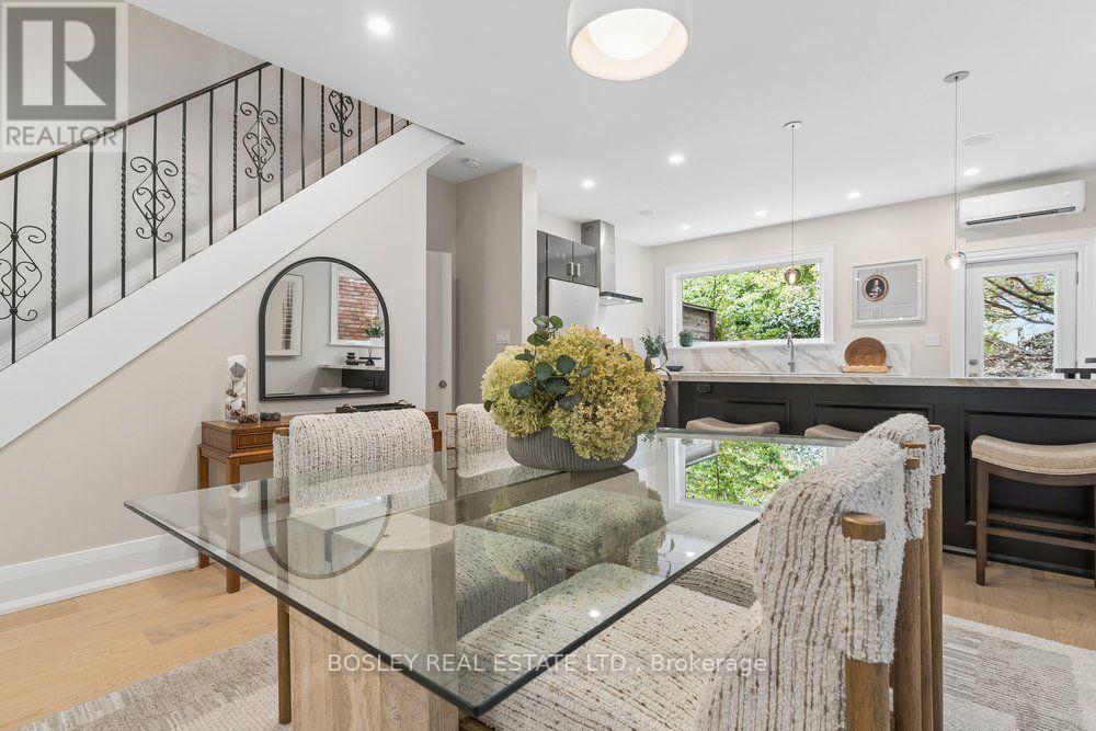 206 Ashworth Avenue, Toronto, ON photo 6