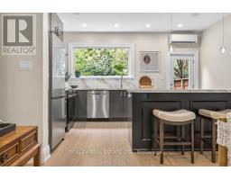 206 Ashworth Avenue, Toronto, ON M6G2A7 Photo 12