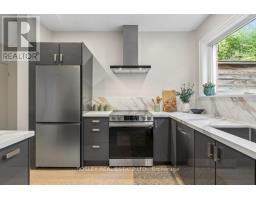 206 Ashworth Avenue, Toronto, ON M6G2A7 Photo 16