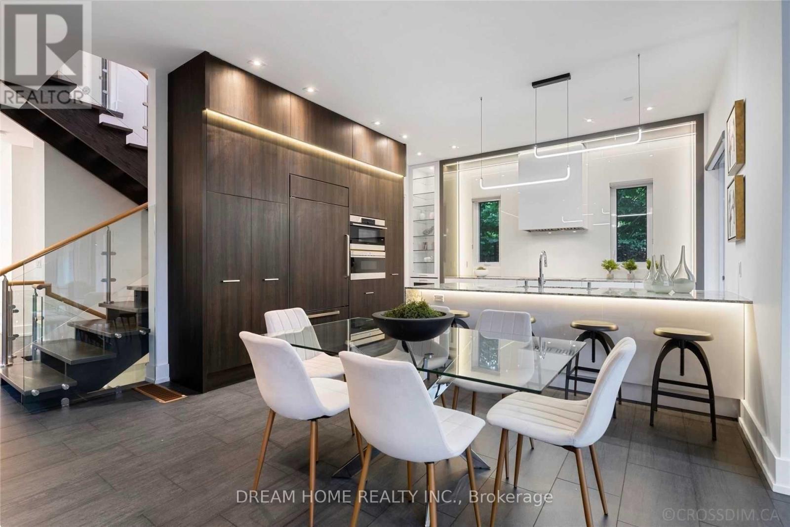21 Valliere Place — photo 11