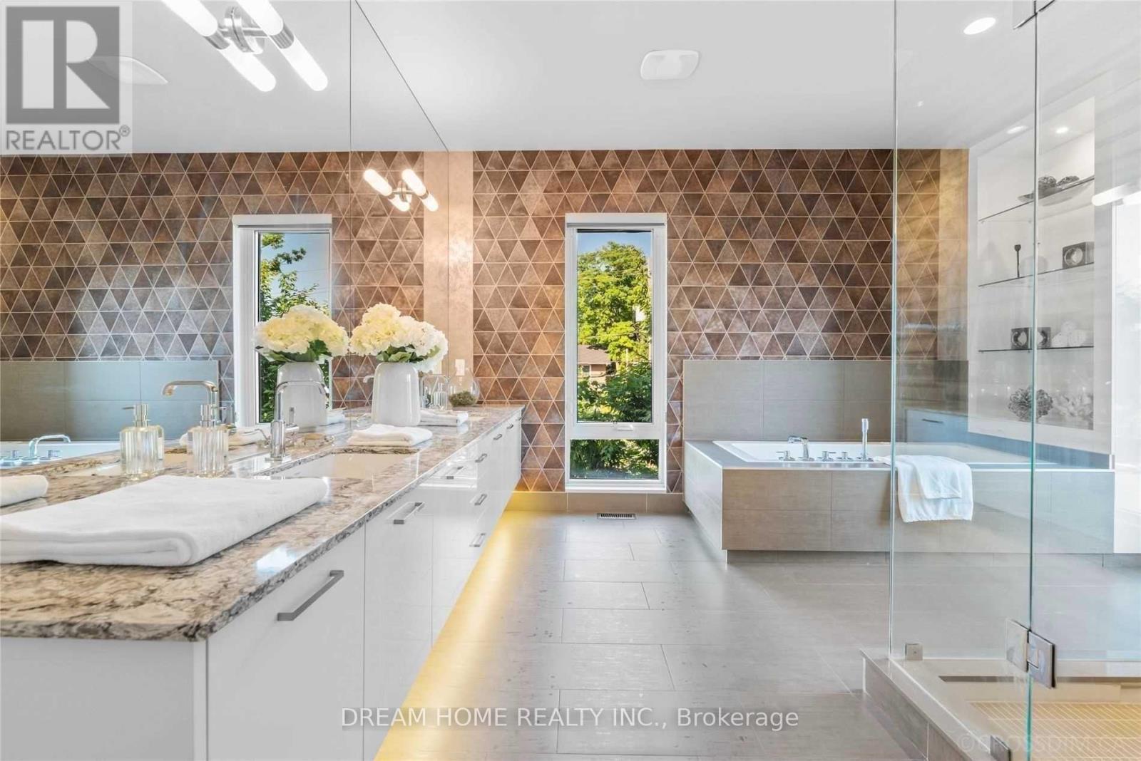 21 Valliere Place — photo 22