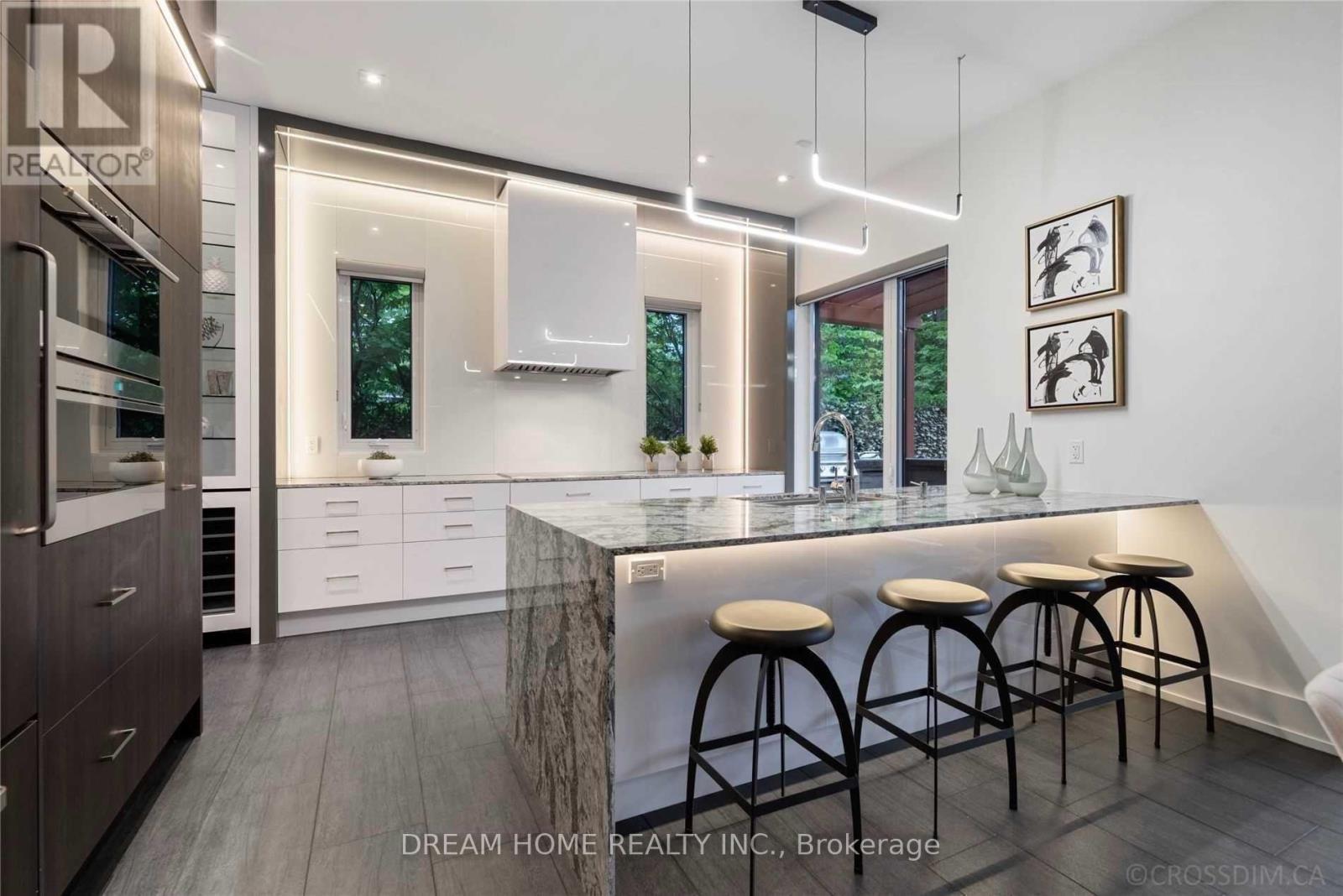 21 Valliere Place — photo 8