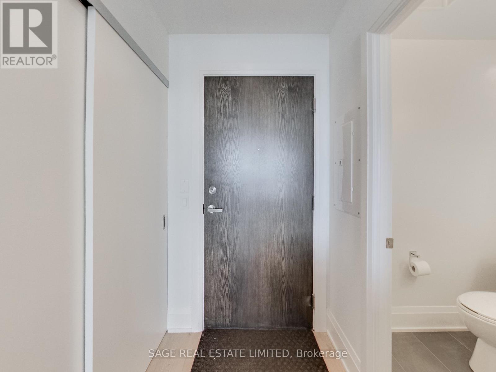 41 Ossington Avenue — photo 4