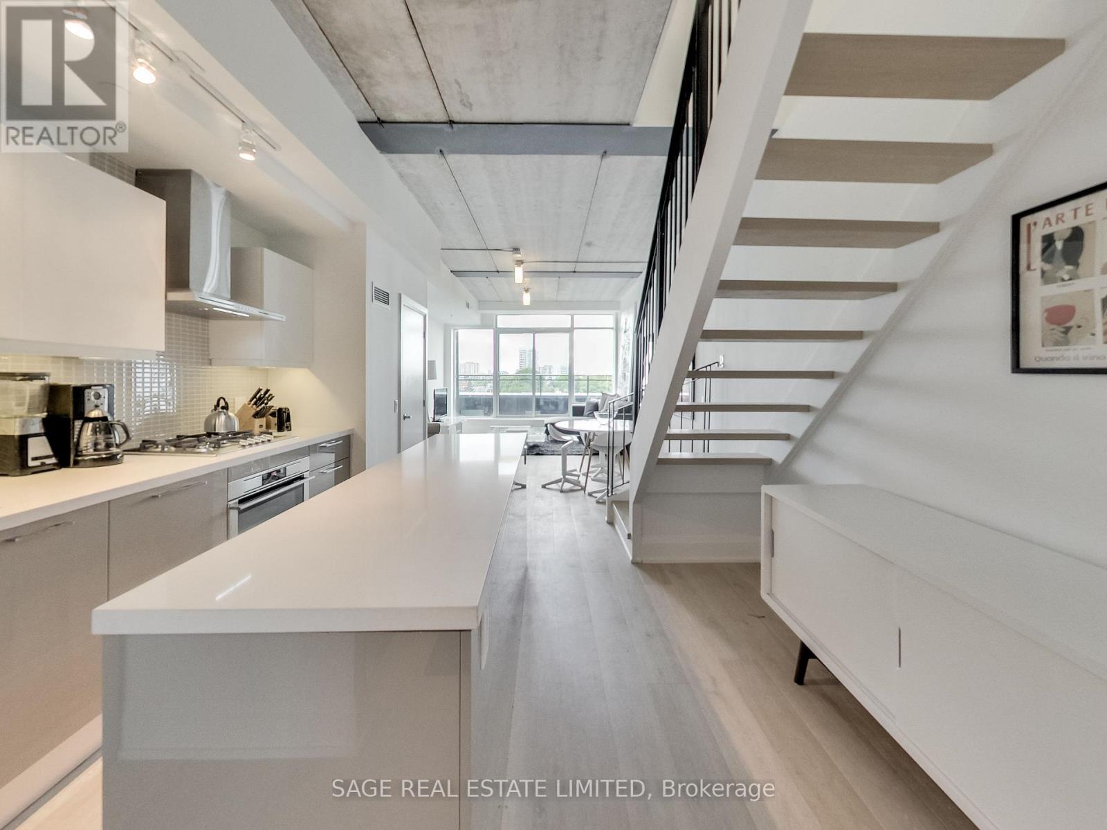 41 Ossington Avenue — photo 7
