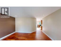 1129 20 Street S - photo 10