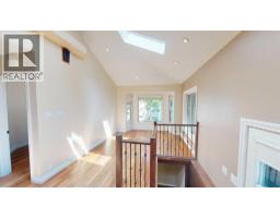 1129 20 Street S - photo 5