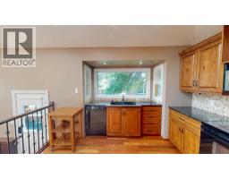 1129 20 Street S - photo 4