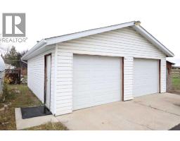3pc Bathroom - 1501 20 Street, Coaldale, AB T1M1J7 Photo 11