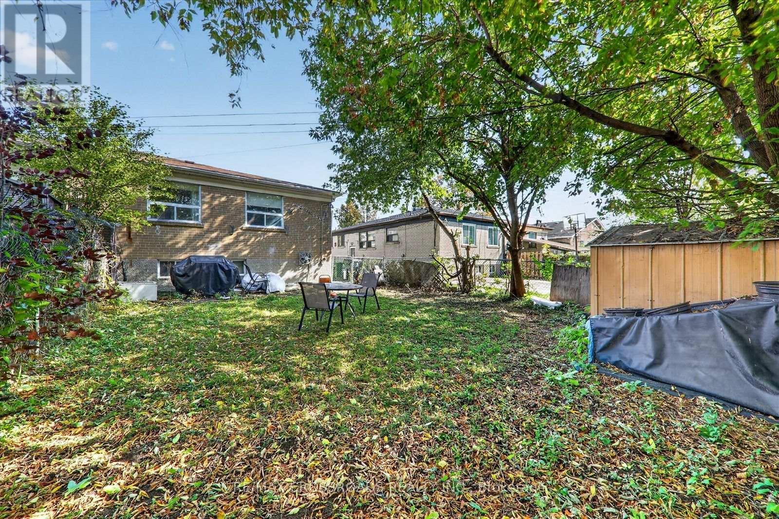 210 Linden Avenue, Toronto, ON photo 30