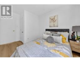 210 Linden Avenue, Toronto, ON M1K3H8 Photo 14