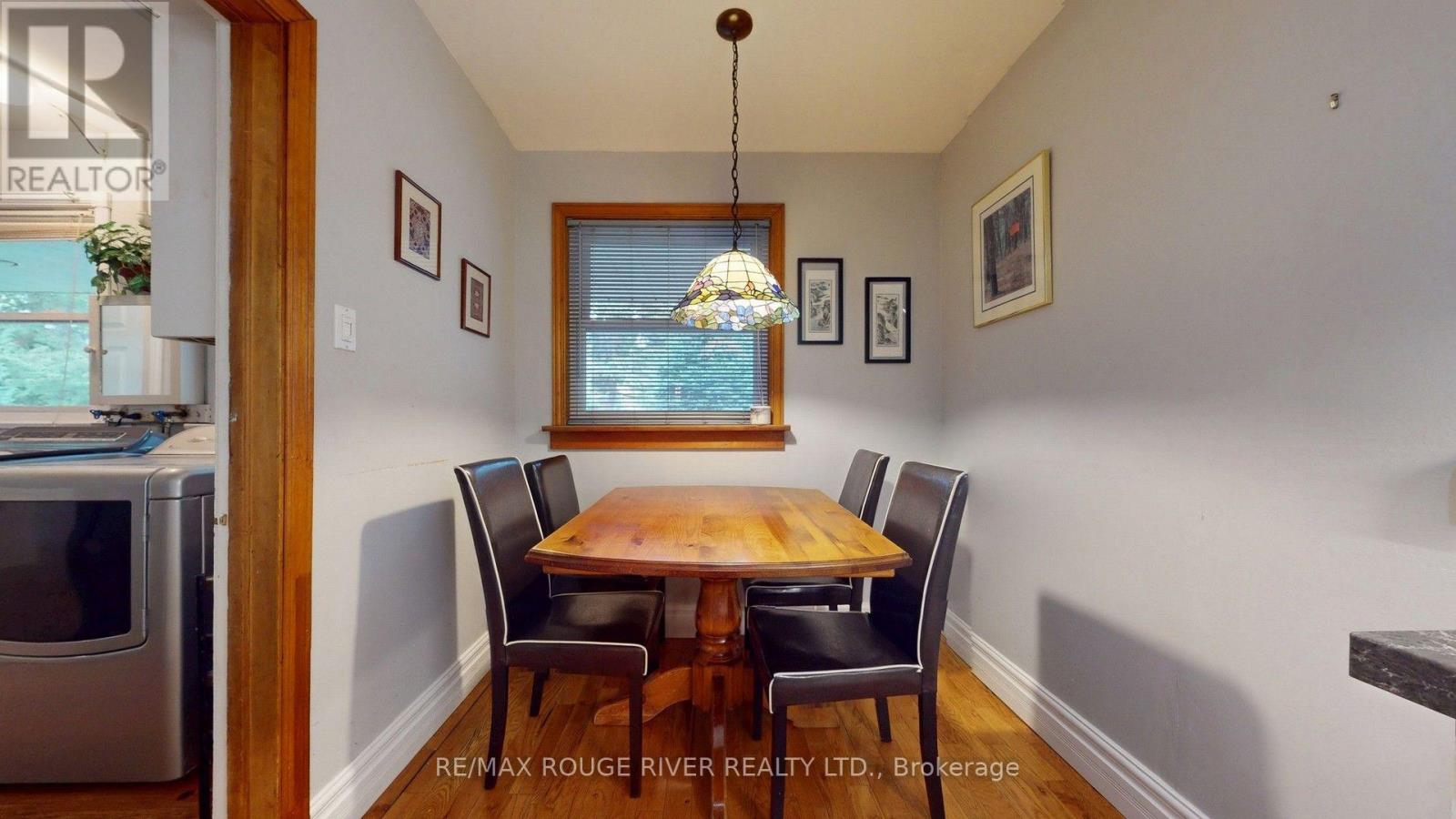 37 Acland Crescent, Toronto, ON photo 9