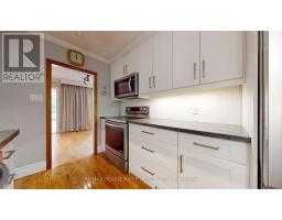 Living room - 37 Acland Crescent, Toronto, ON M1C1N5 Photo 7